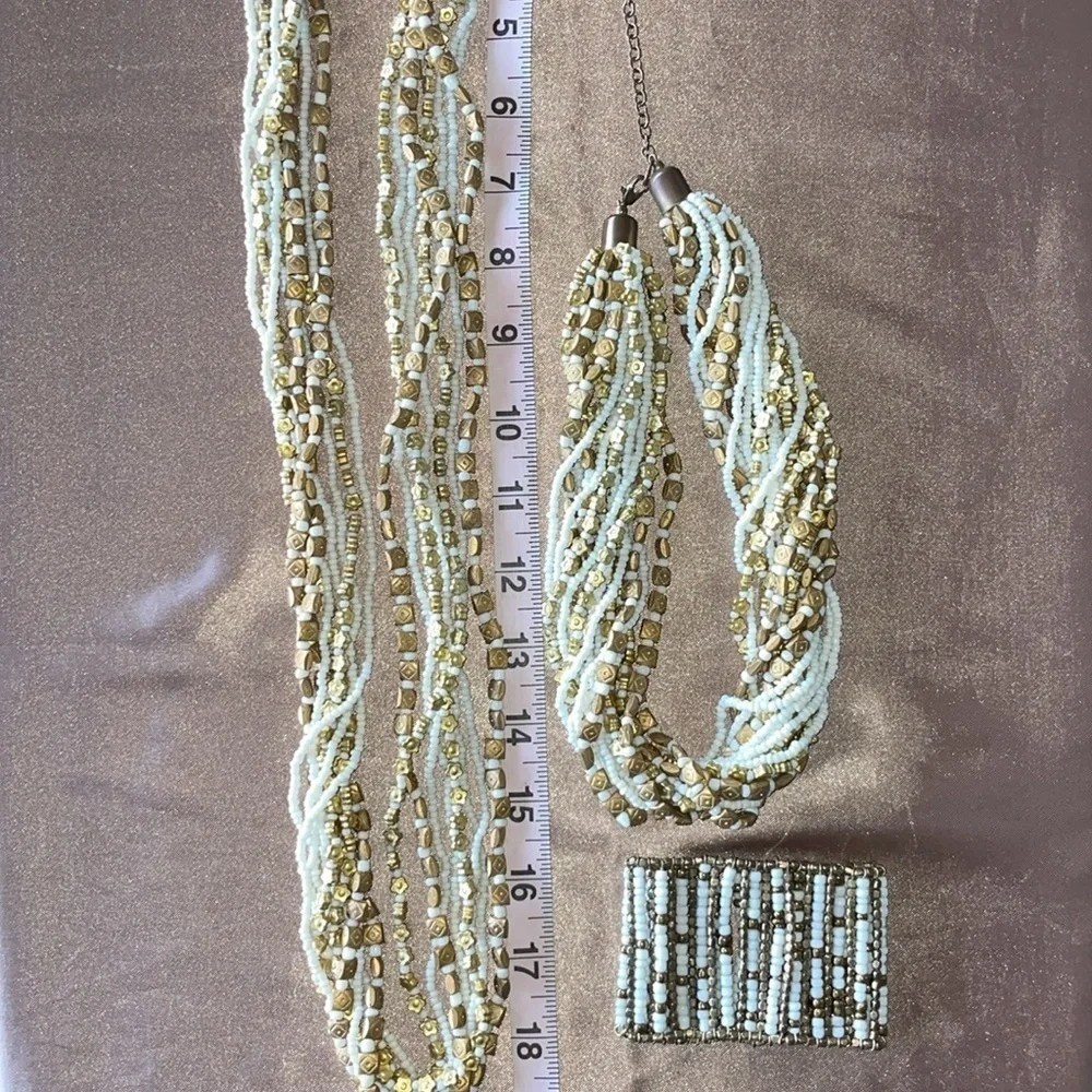 Stunning White & Gold Beaded Multi-Strand Twist Necklace & Bracelet Set Unique - Picture 8 of 16